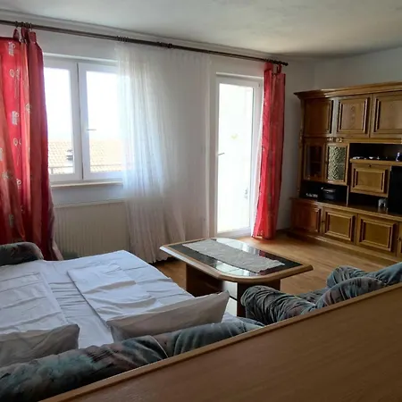 Apartment Cozy Retreats In Quiet Neighborhood Crikvenica